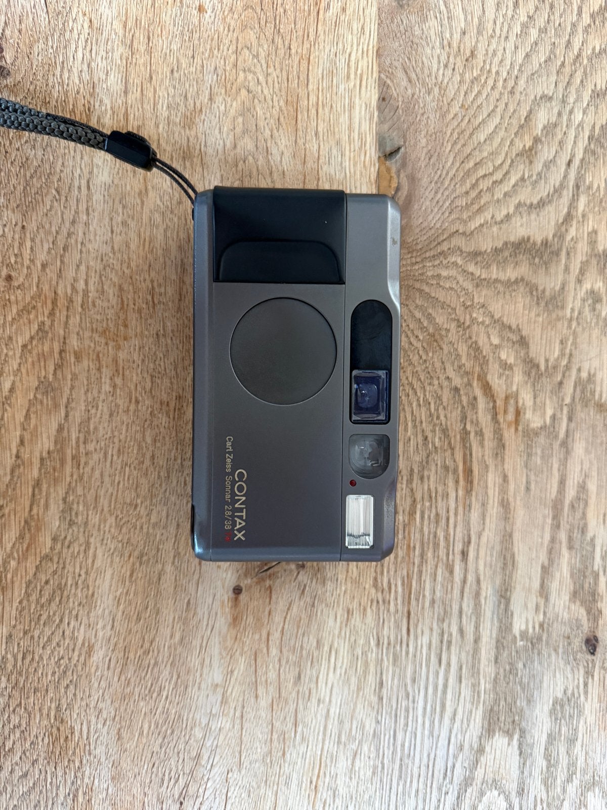 Contax T2 Premium 35mm Camera–Carl Zeiss Sonnar 38mm f/2.8 T, Audio, Tv en Foto, Fotocamera's Analoog, Ophalen of Verzenden, Zo goed als nieuw