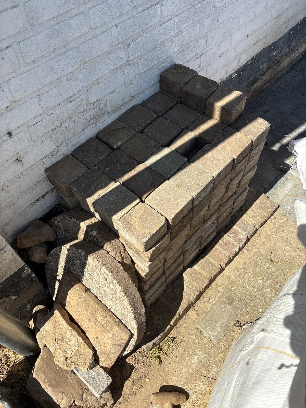 Gebruikte betonnen klinkers, Gebruikt, Klinkers, Ophalen of Verzenden, Minder dan 5 m²