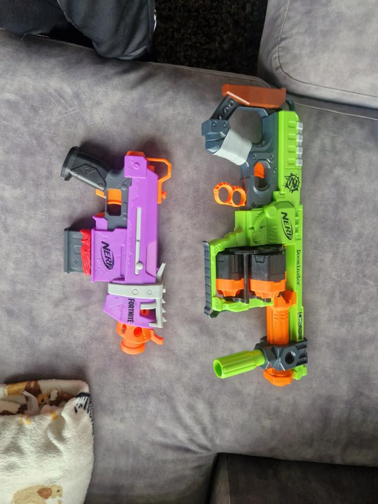 Nerf Fortnite en Nerf Doomlands Blasters - Werken goed!, Ophalen of Verzenden, Gebruikt