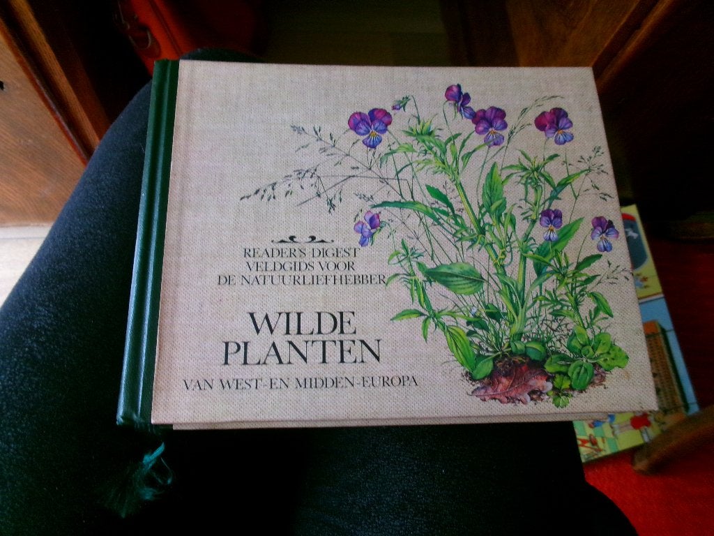 Reader,s Digest   Veldgids... WILDE PLANTEN, Boeken, Verzenden, Zo goed als nieuw, Natuur algemeen