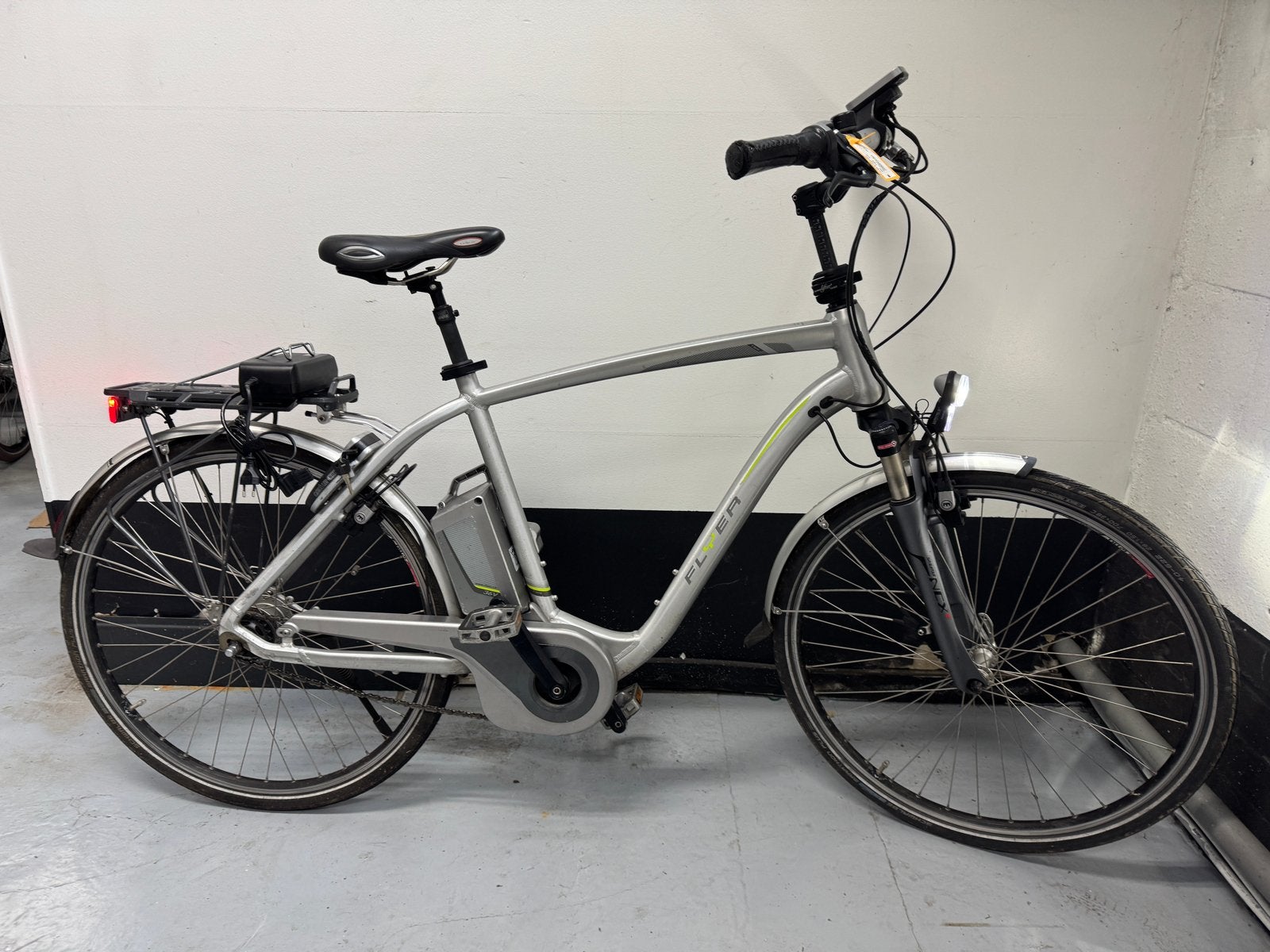 Flyer elektrische fiets - batterij kapot voor onderdelen, Elektrische fiets, Frame, Gebruikt, Ophalen of Verzenden