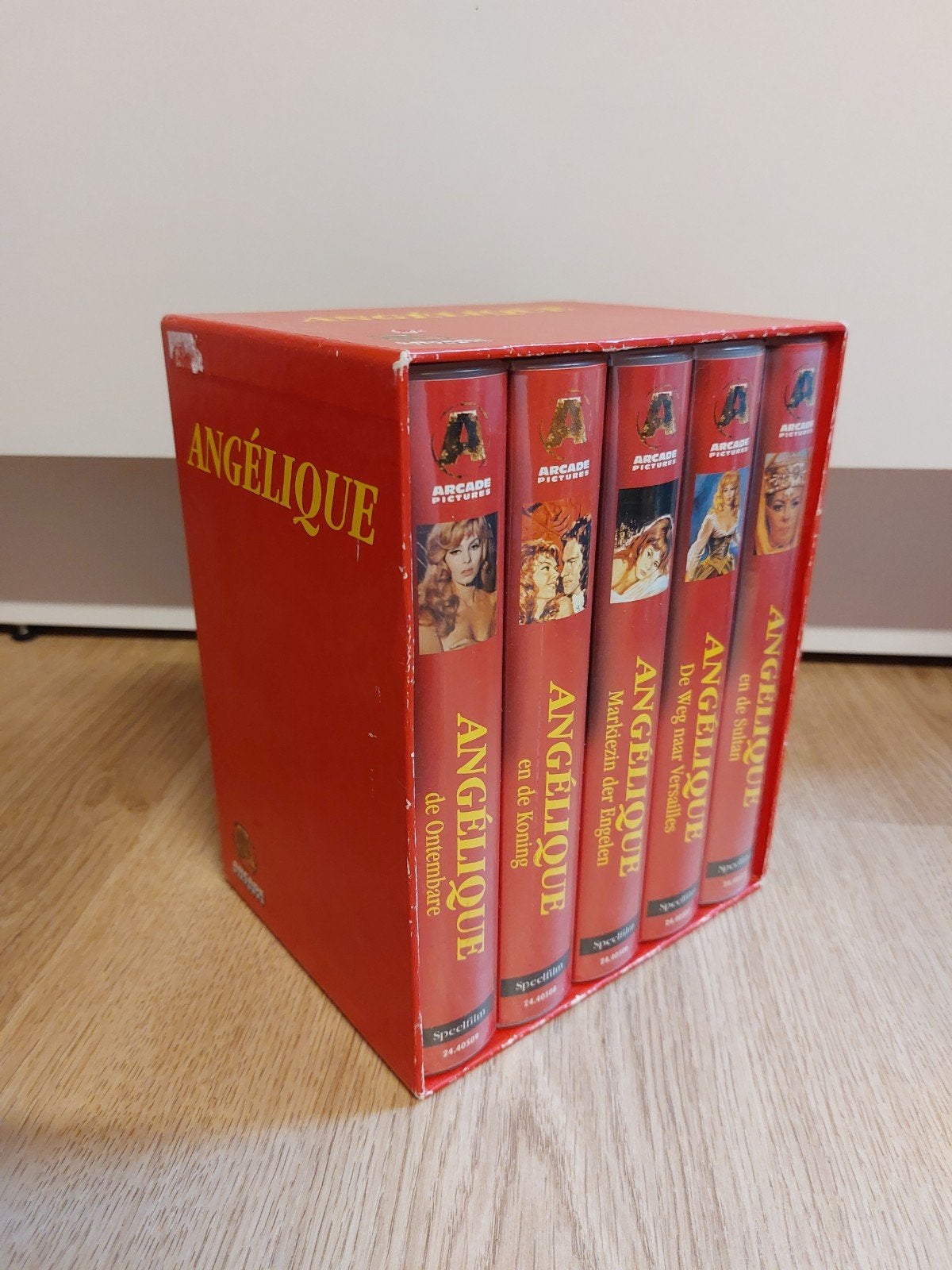 Angelique VHS box videobanden, Alle leeftijden, Ophalen of Verzenden, Gebruikt
