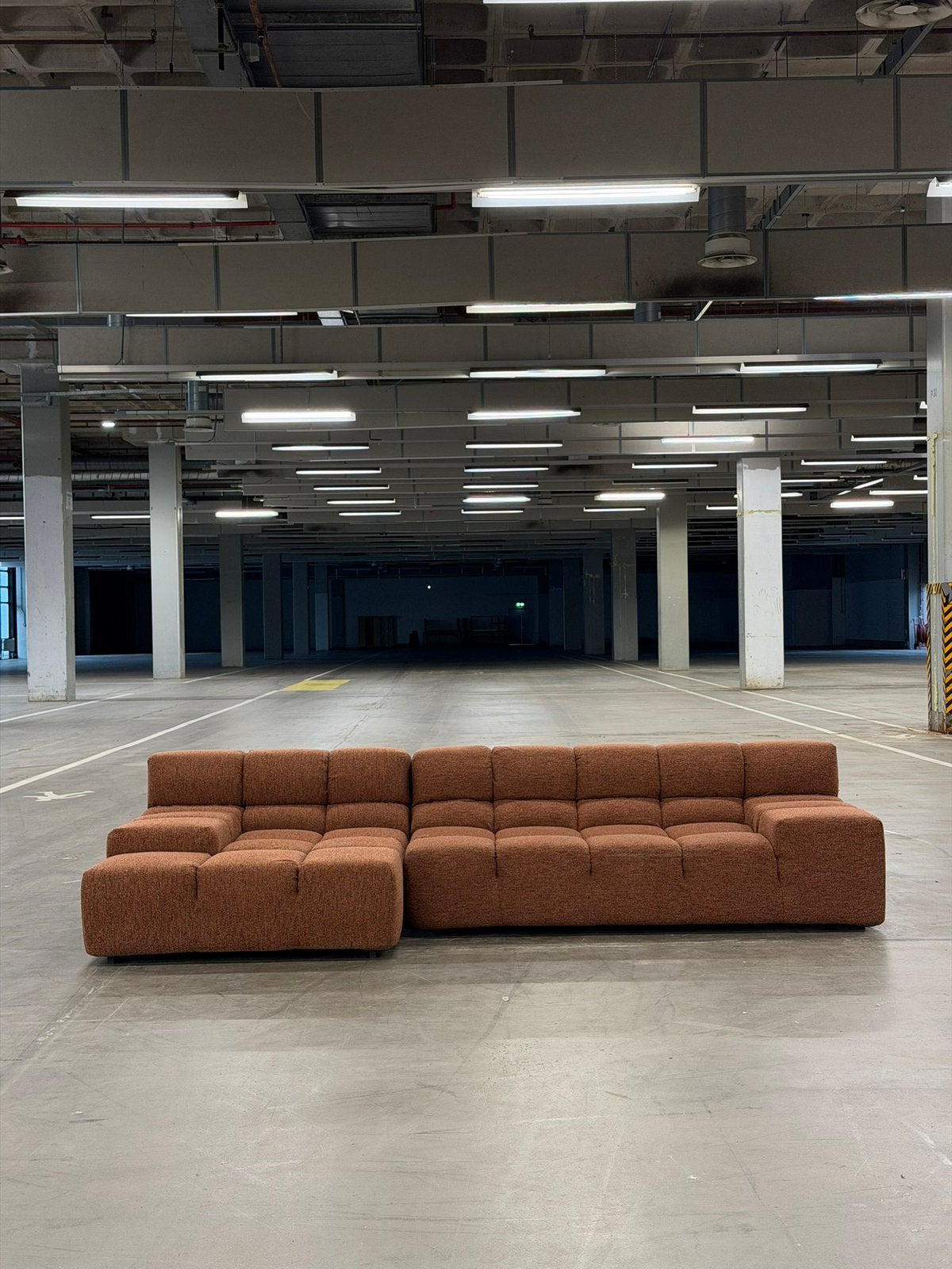 B&B Italia Tufty Time | Terracotta | NIEUWSTAAT + Garantie, 250 tot 300 cm, Hoekbank, Ophalen of Verzenden, Zo goed als nieuw