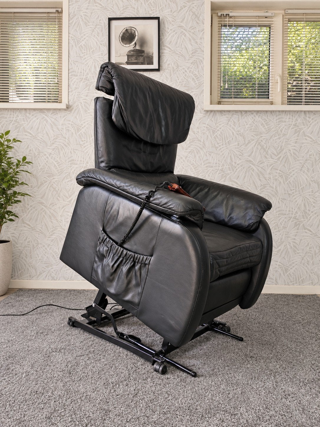 Himolla Senator leren sta op stoel relax fauteuil, Gebruikt, Info@himolla.com, Modern, Comfort, Leer
