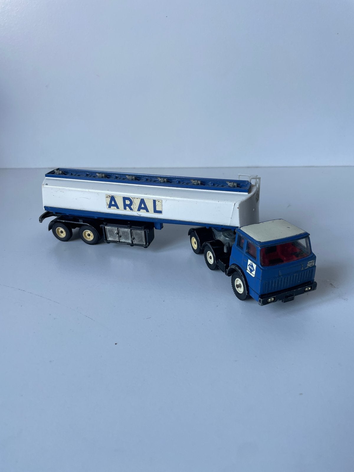 Vintage Siku Aral Tankwagen Modelvrachtwagen, Ophalen of Verzenden, Gebruikt
