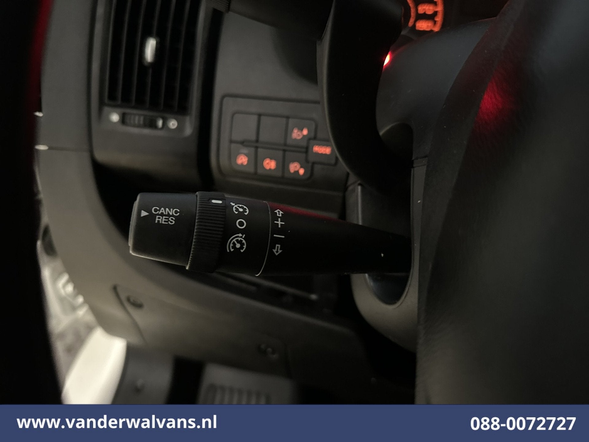 Opel Movano 2.2D 120pk L2H2 Euro6 Airco | Camera | Cruisecon, Voorwielaandrijving, Dealer onderhouden, Stof, Gebruikt