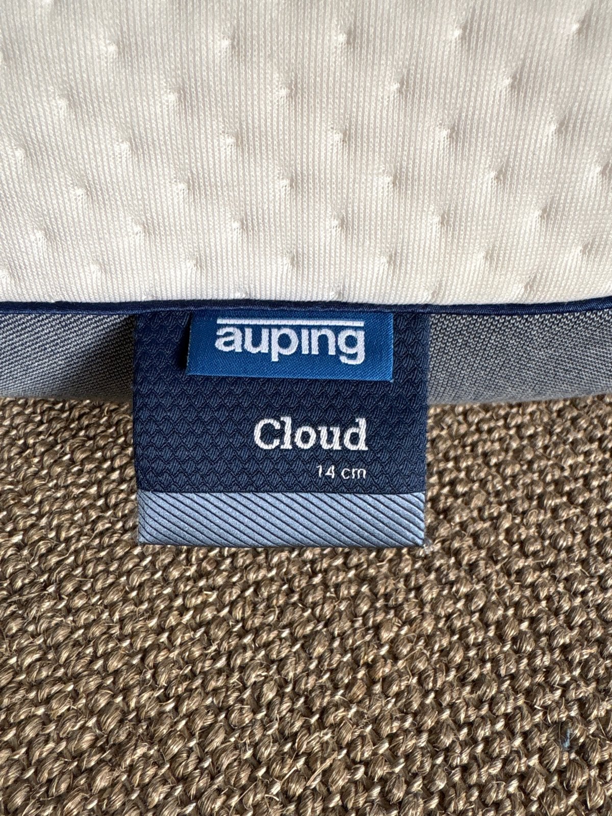 Auping Cloud hoofdkussen 14cm - Zo goed als nieuw, Eenpersoons, Wit, Overige materialen, Ademend