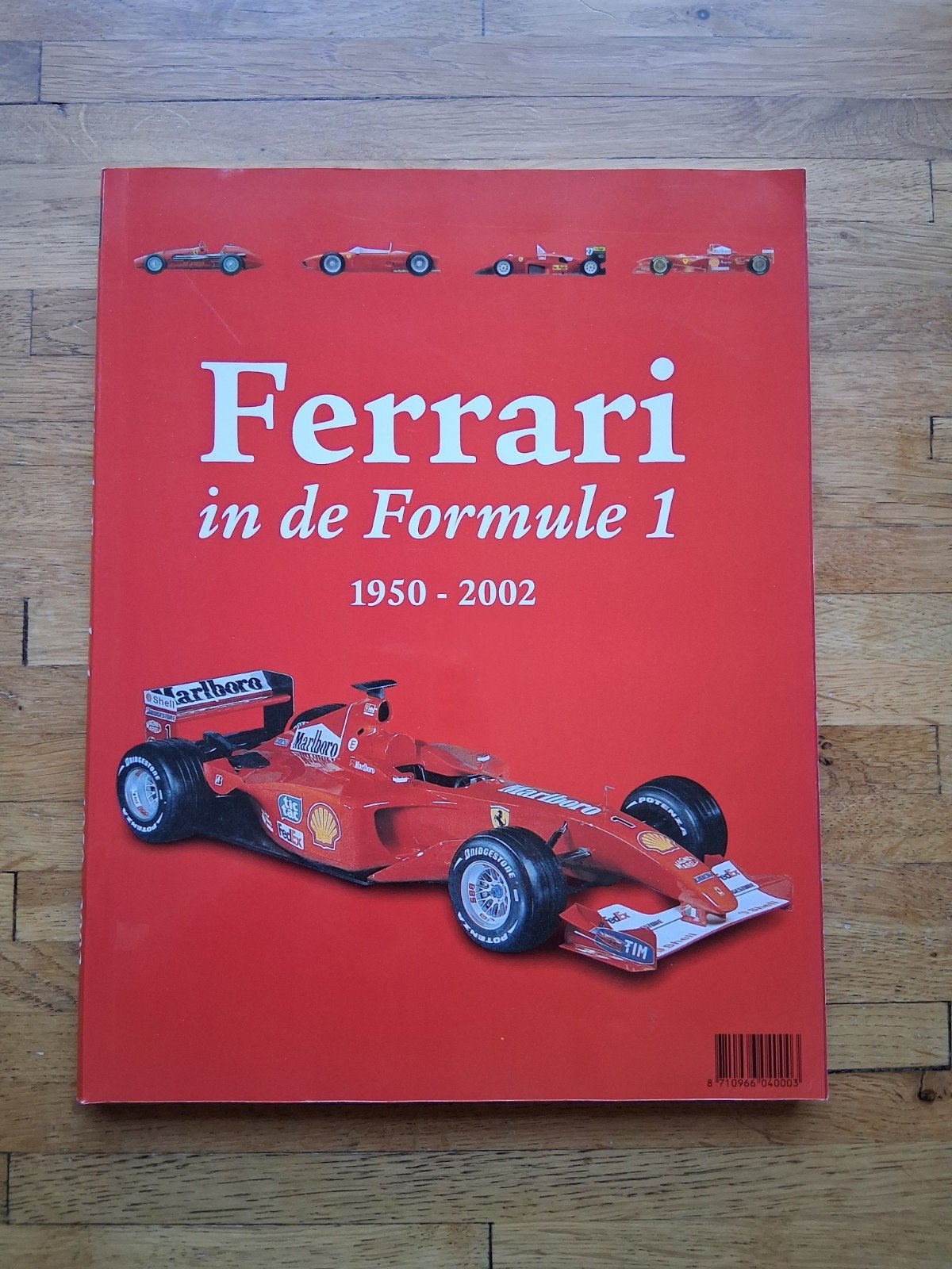 Ferrari in de Formule 1 van 1950/2002 prachtig fotoboek info, Ophalen of Verzenden, Zo goed als nieuw, Ferrari