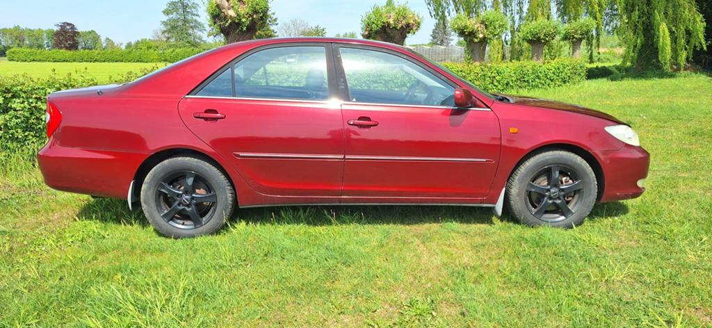 Toyota Camry 3.0 AUT 2002 Rood met nieuwe APK, Auto's, Toyota, Bedrijf, Camry, Airbags, Airconditioning, Automatische klimaatregeling