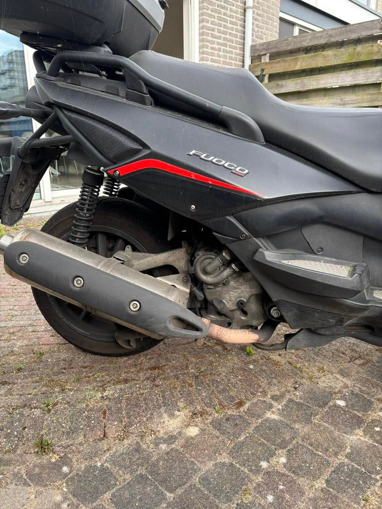 Gilera Fuoco 500 2016, Ophalen
