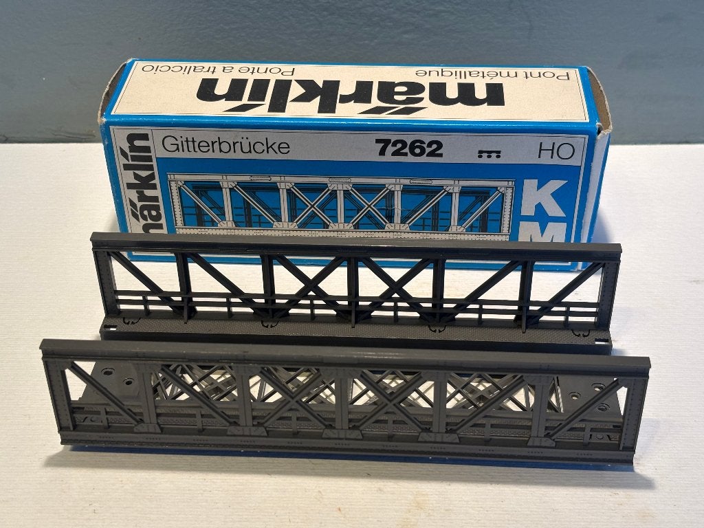 Märklin 7262 vakwerkbrug kunststof voor M en K rails, Gelijkstroom of Wisselstroom, Brug, Tunnel of Gebouw, Ophalen of Verzenden