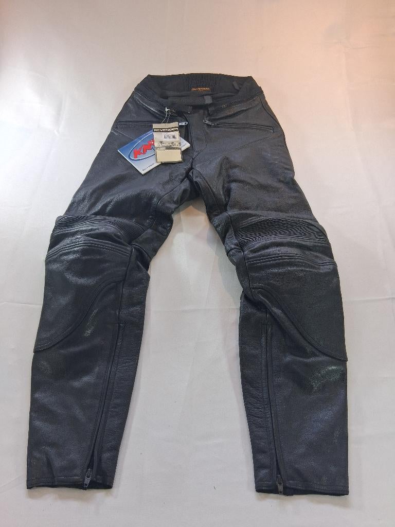 Revenger Master PNT leren motorbroek maat 48H, Motoren, Kleding | Motorkleding, Nieuw met kaartje, Broek | leer, Revenger, Heren