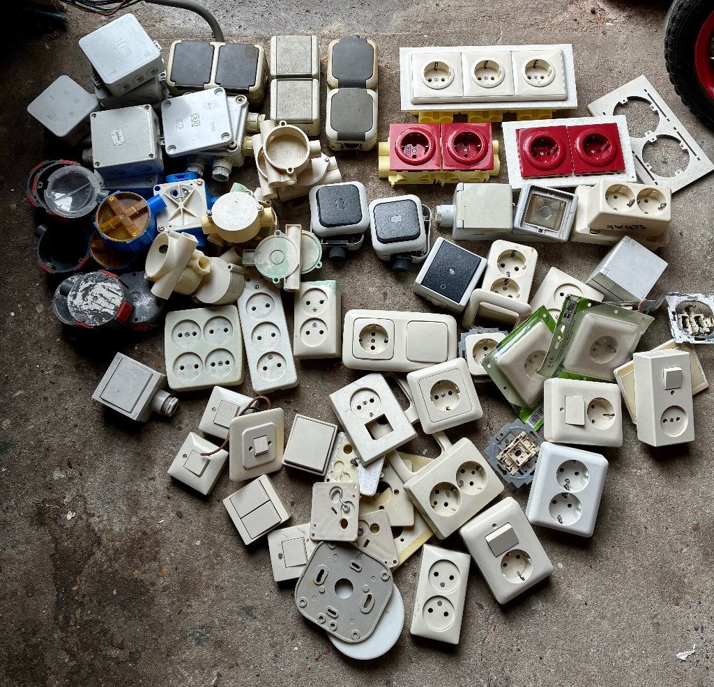 Diverse elektrische matrialen, Ophalen, Gebruikt, Overige merken, Overige typen
