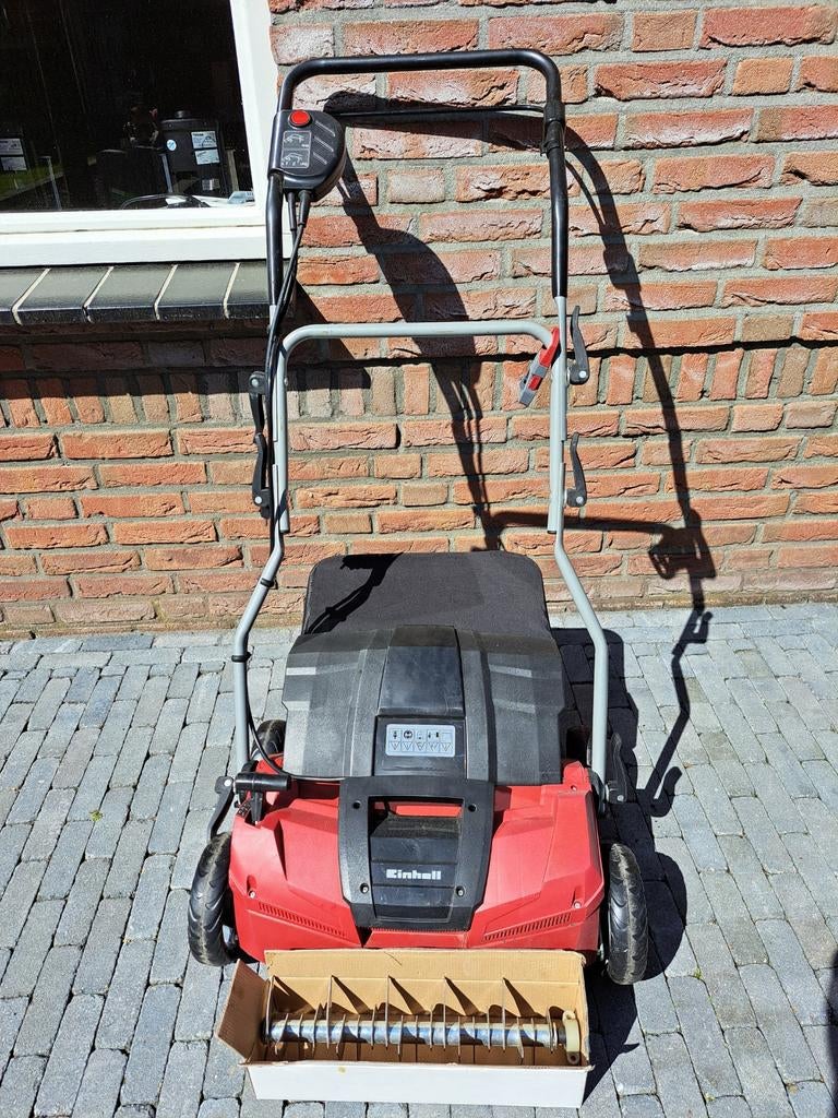 Einhell Elektrische Verticuteermachine/Grasmaaier, Cirkelmaaier, Elektrische grasmaaier, Einhell, Ophalen of Verzenden