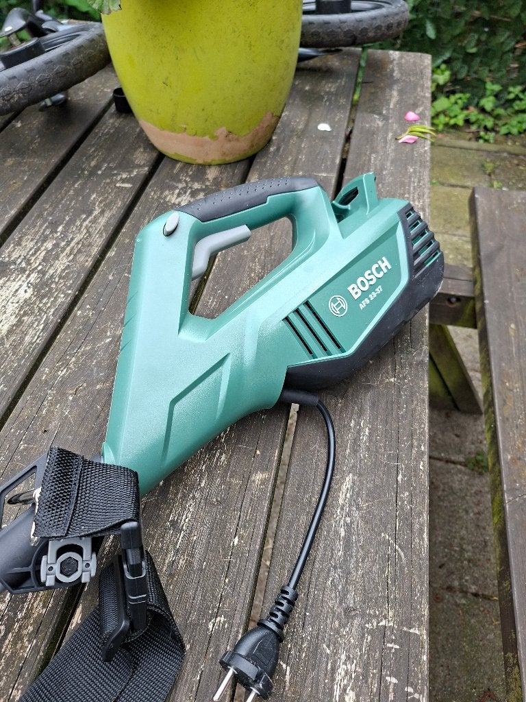 Bosmaaier bosch, Ophalen, Zo goed als nieuw, 30 tot 50 cm, Bosch