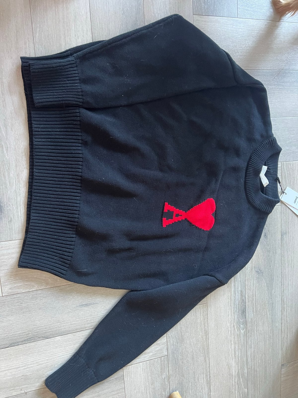 Ami Paris Trui Zwart met Rood Hart Logo - Maat M, Ophalen of Verzenden, Nieuw, Maat 38/40 (M), Zwart