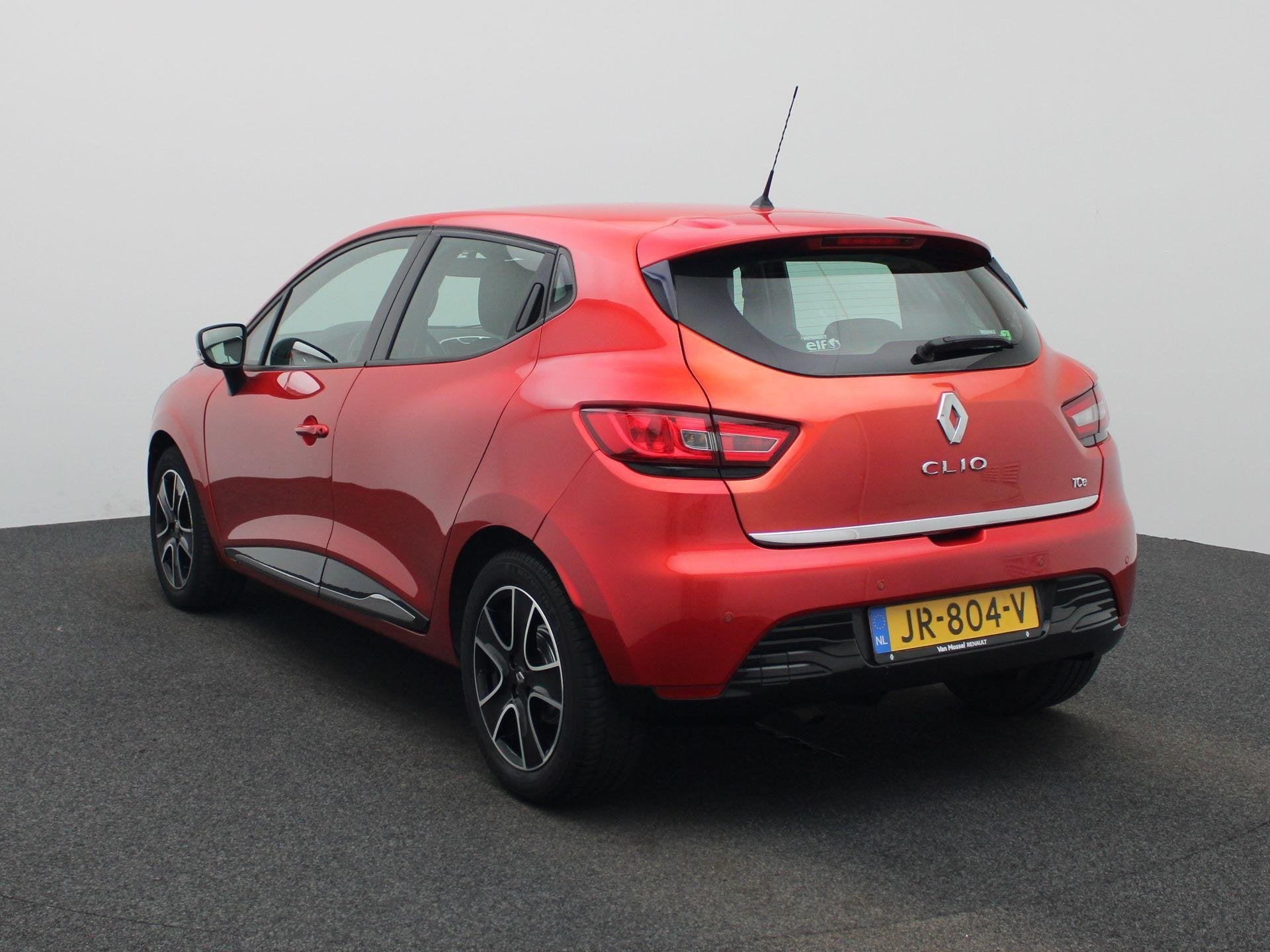 Renault Clio 0.9 TCe Expression | PDC Achter | 16" LMV 'Pass, Stof, Zwart, Origineel Nederlands, Handgeschakeld