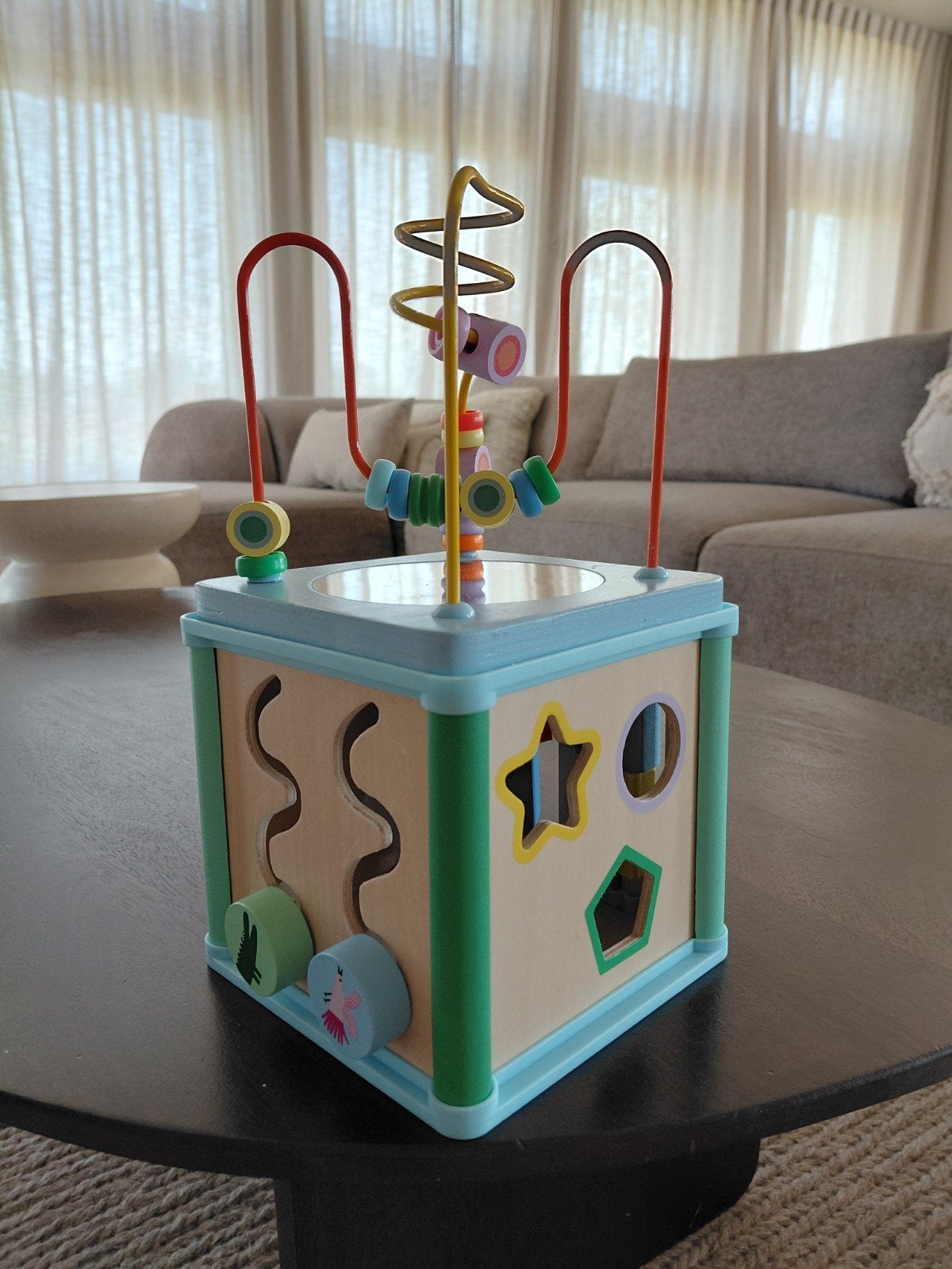 Hema Houten Activiteitenkubus met kralen en vormen, Ophalen of Verzenden, Gebruikt, Overige typen