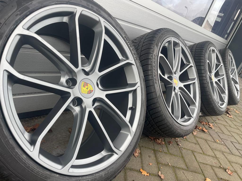 22" Porsche Cayenne S 9Y E-Hybrid GT Coupe velgen winterband, Auto-onderdelen, Banden en Velgen, -, 285 mm, -, Banden en Velgen