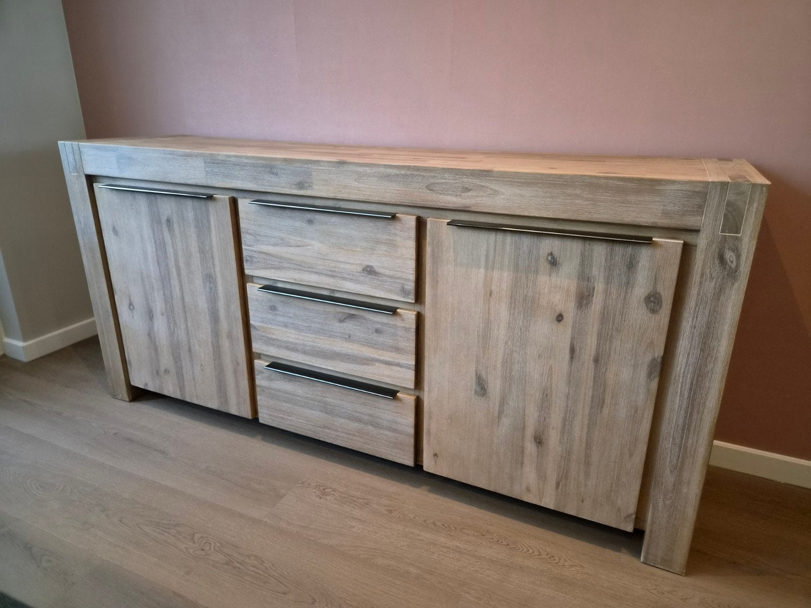 Dressoir Pronto Salzburg massief Acacia white wash, Ophalen, Modern Industrieel, 150 tot 200 cm, Met lade(s)