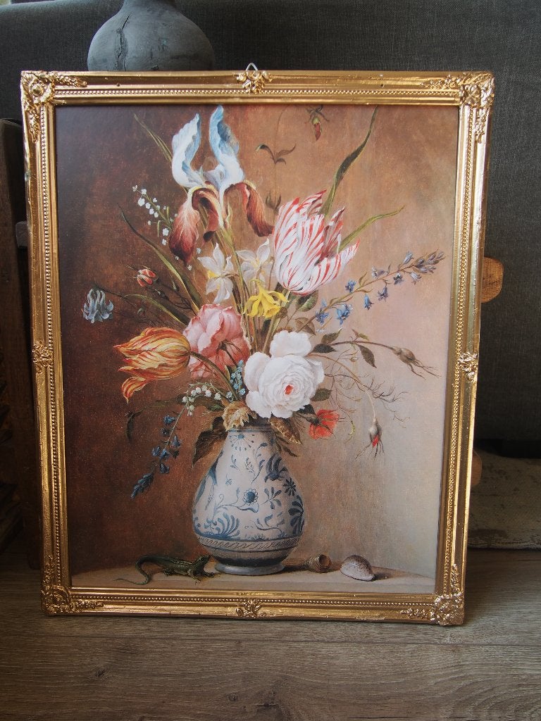 Bloemstilleven print in goudkleurige lijst, 50 – 75, Minder dan 50 cm, Gebruikt, Ophalen of Verzenden