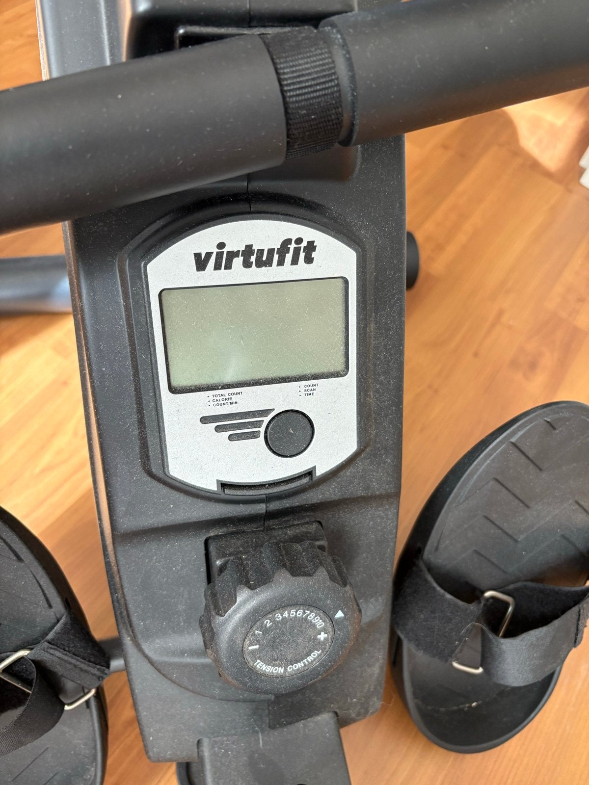 VirtuFit Row 450 Roeitrainer - Inklapbaar, Ophalen, Gebruikt, Armen, Metaal