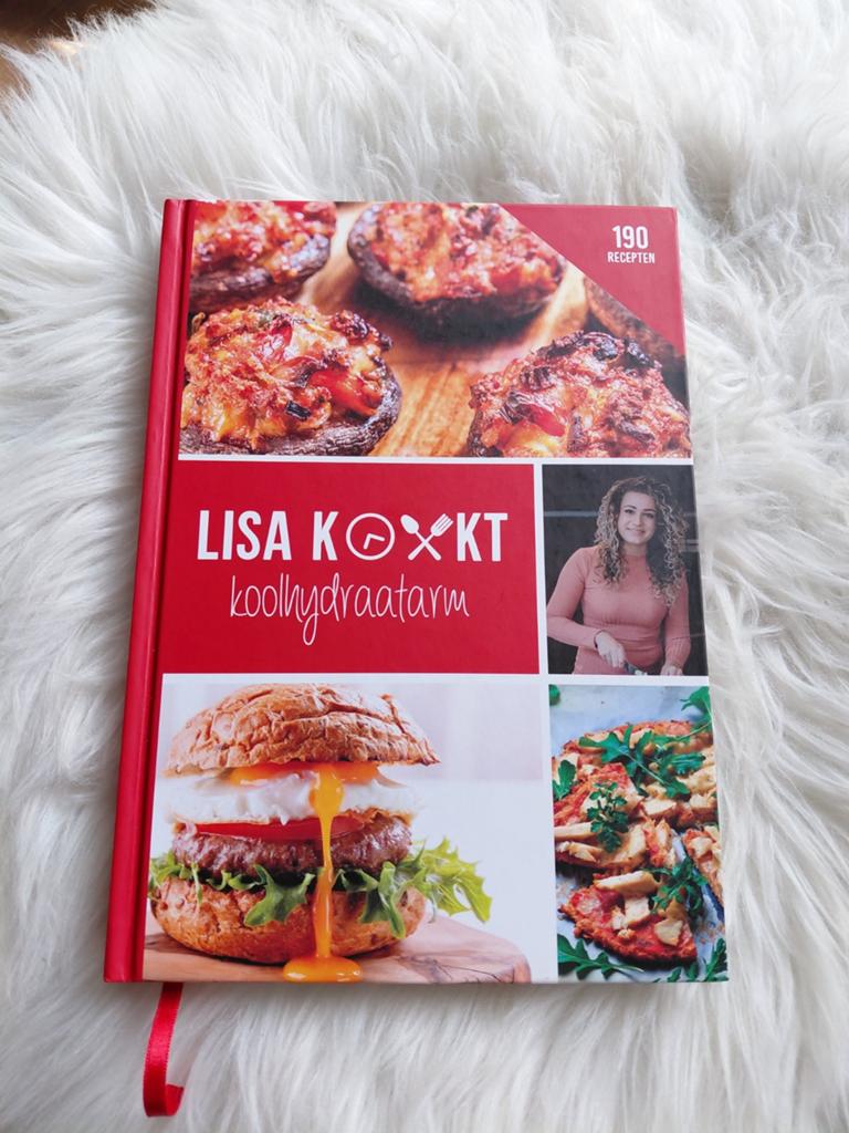 Lisa Tennebroek - Lisa kookt koolhydraatarm, Boeken, Kookboeken, Ophalen of Verzenden, Zo goed als nieuw, Lisa Tennebroek