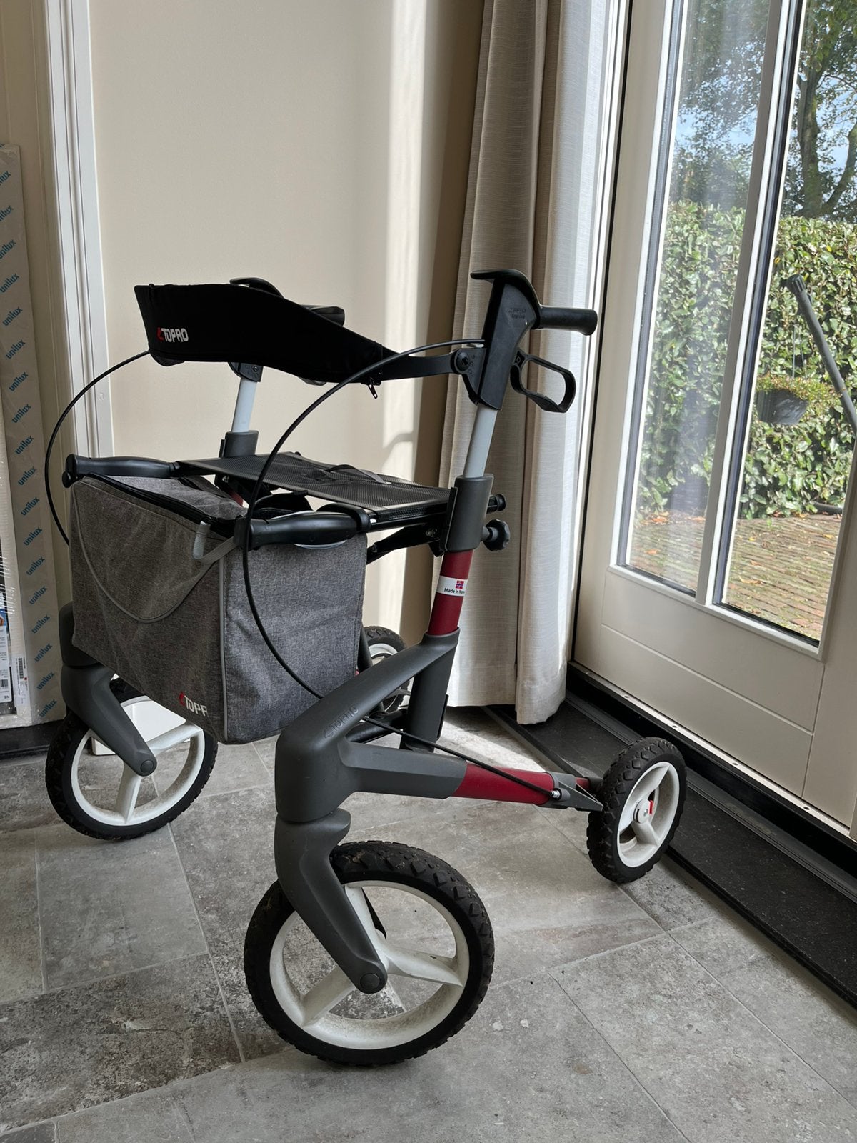Topro Olympos ATR rollator, rood, met tas., Diversen, Ophalen, Zo goed als nieuw