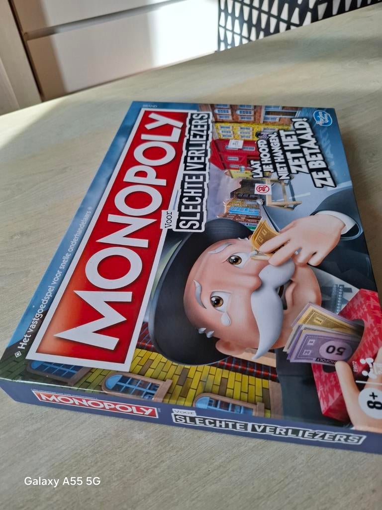 Monopoly voor Slechte Verliezers - Zo goed als nieuw, Hobby en Vrije tijd, Gezelschapsspellen | Bordspellen, Vijf spelers of meer
