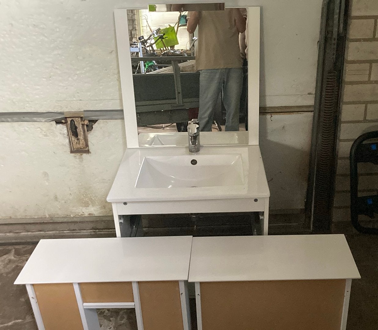 Wastafel te koop incl spiegel met lampje en 2 lades, Ophalen, Minder dan 50 cm, Gebruikt, Minder dan 100 cm