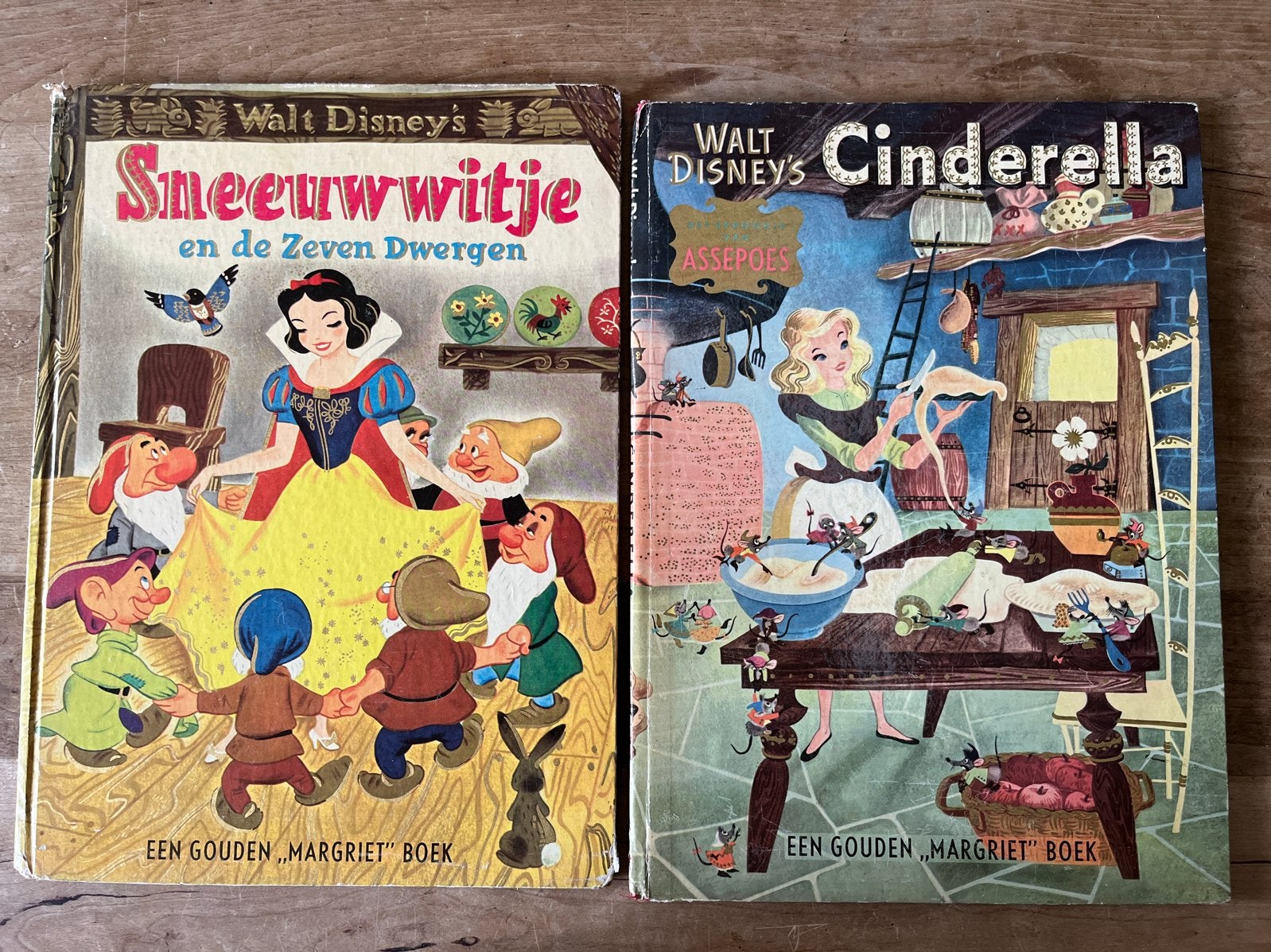 Vintage Walt Disney Gouden Margriet Sneeuwwitje, Assepoeste, Ophalen of Verzenden, Gebruikt, Overige typen
