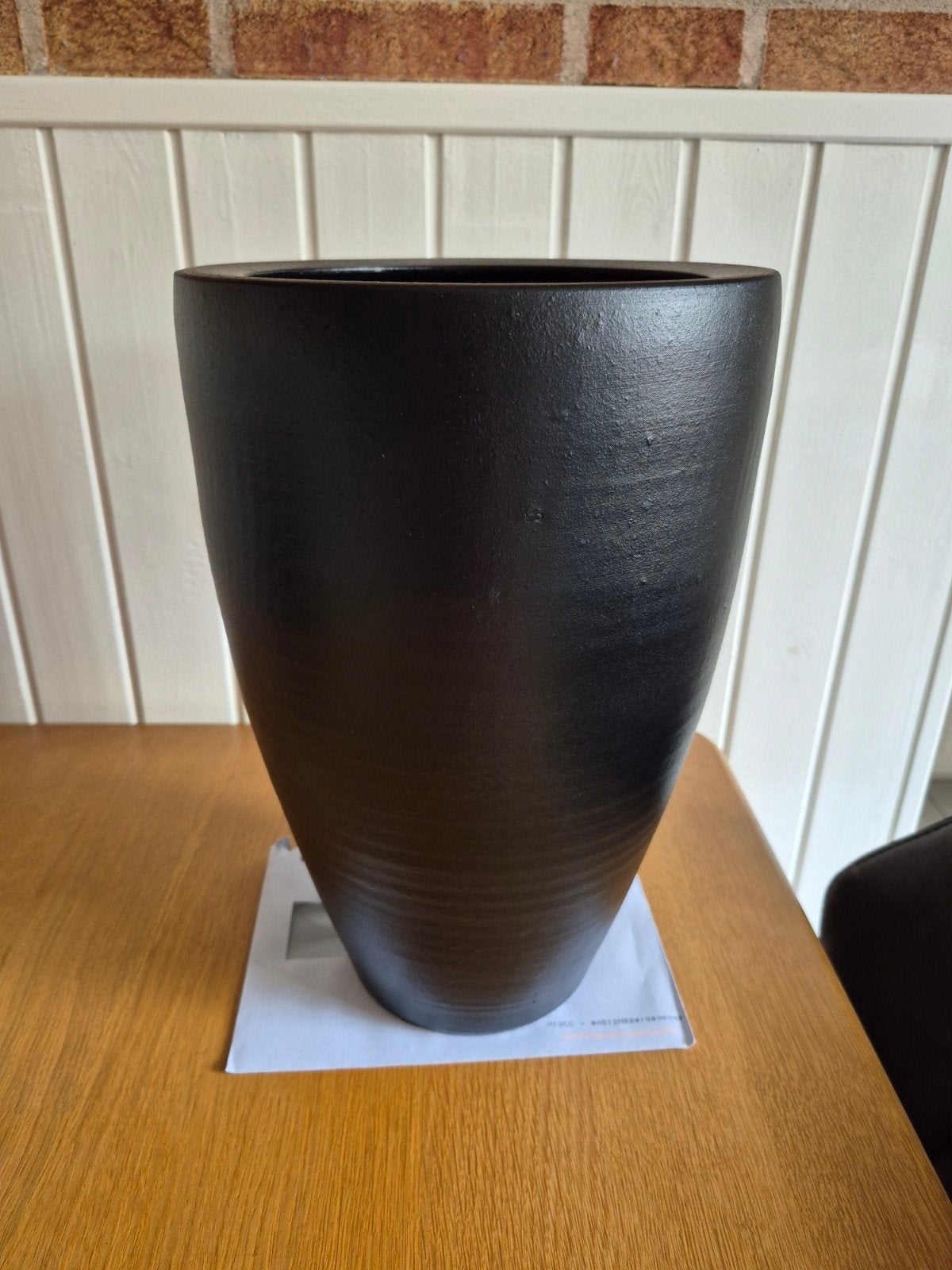 1 BLOEMPOT ATHENE ZWART MAT 36 CM HOOG ZGAN, Ophalen, Overige materialen, Rond, Binnen