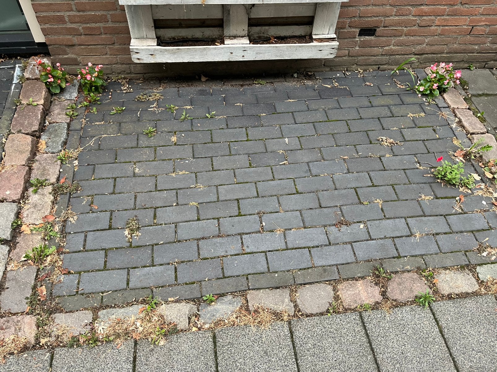 300 klinkers antraciet ong. 8m2 gratis afhalen, Ophalen, Gebruikt, Klinkers, 5 tot 10 m²