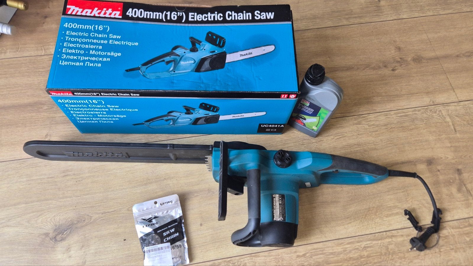 Makita elektrische kettingzaag 40cm UC4041A, 70 mm of meer, Kettingzaag, Ophalen of Verzenden, Zo goed als nieuw