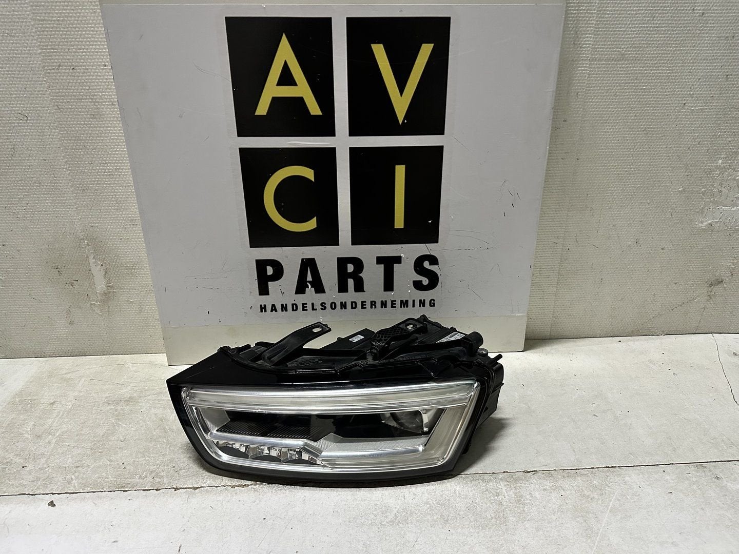 Koplamp Audi Q3 8U Facelift Xenon LED Origineel Links 8U0941, Gebruikt, -, -, -