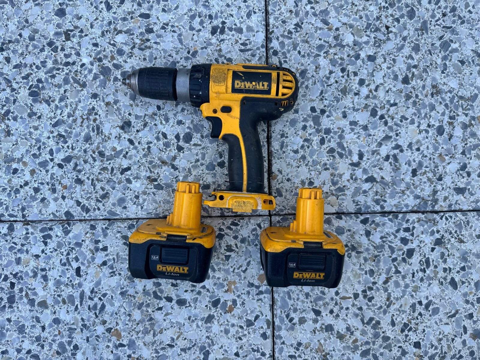 DeWalt Accuboormachine 14.4V - Zo goed als nieuw, Doe-het-zelf en Verbouw, Gereedschap | Boormachines, Ophalen of Verzenden, Zo goed als nieuw