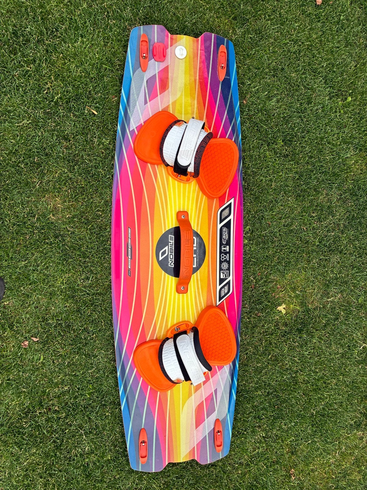 Nobile Kiteboard 2HD - Zo goed als nieuw, Ophalen, Twintip, Kiteboard, Zo goed als nieuw