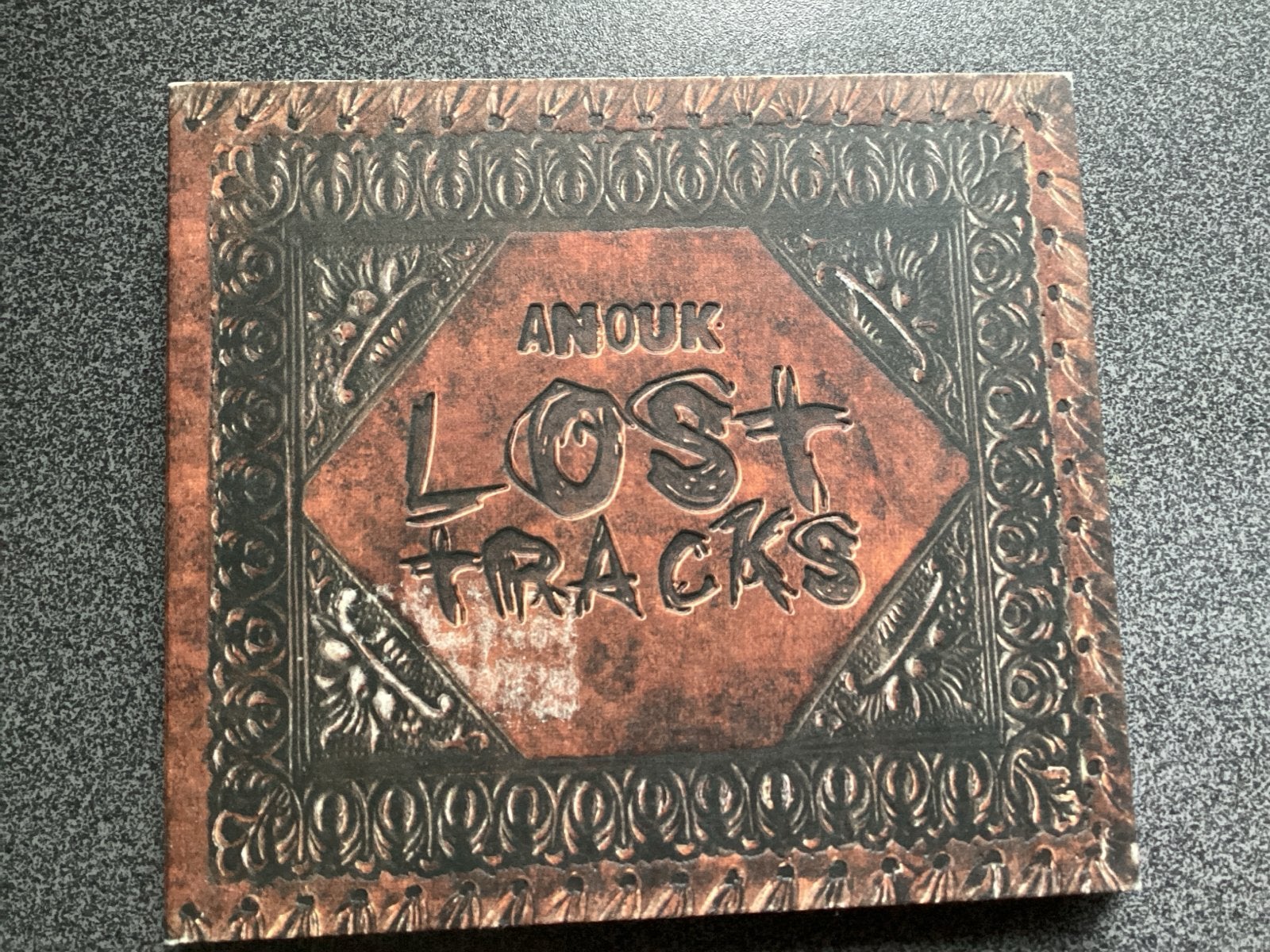 Anouk - Lost Tracks (CD + DVD), Ophalen of Verzenden, Zo goed als nieuw, Album, Inclusief DVD