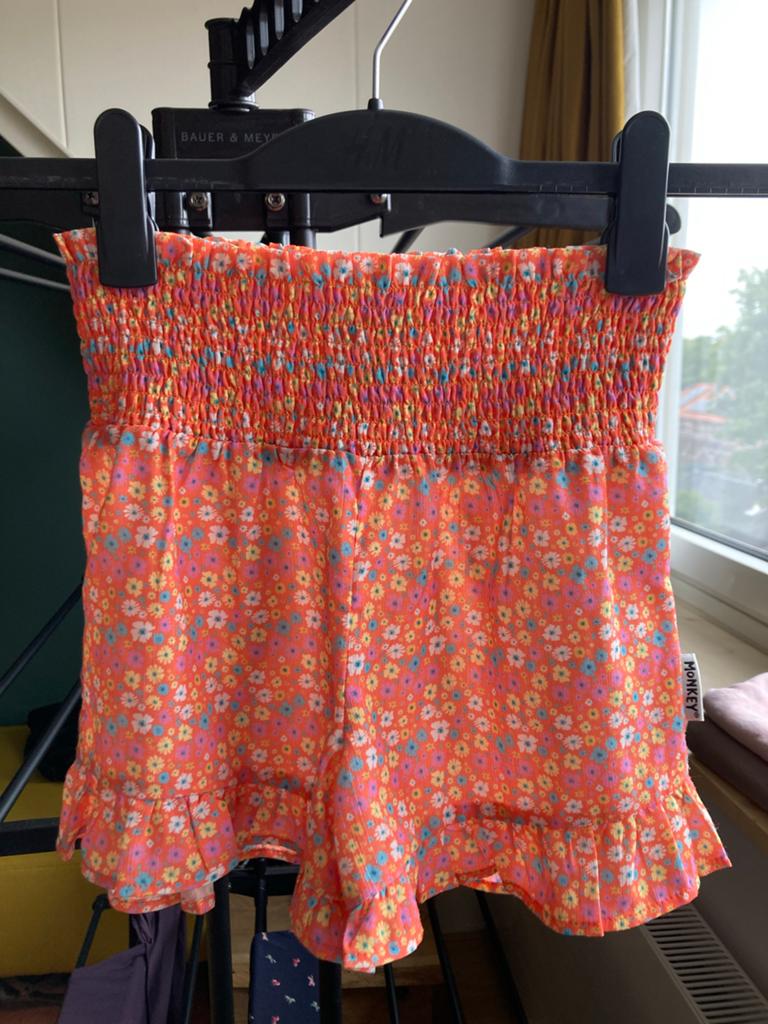 Me & My Monkey shorts maat 140 met bloemenprint, Kinderen en Baby's, Kinderkleding | Maat 140, Ophalen of Verzenden, Nieuw, Meisje