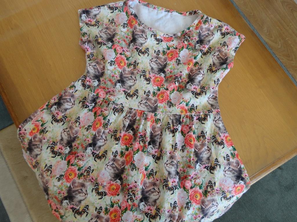 vrolijk zomerjurkje, Kinderen en Baby's, Kinderkleding | Maat 92, Meisje, Ophalen of Verzenden, Zo goed als nieuw, Jurk of Rok