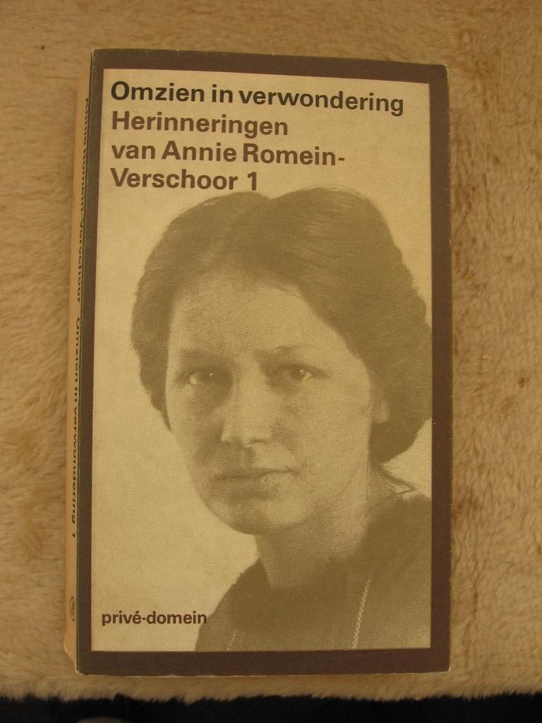 Annie Romein-Verschoor - Omzien in verwondering, deel 1 en 2, Ophalen of Verzenden, Gelezen, Annie Romein-Verschoor, Overige