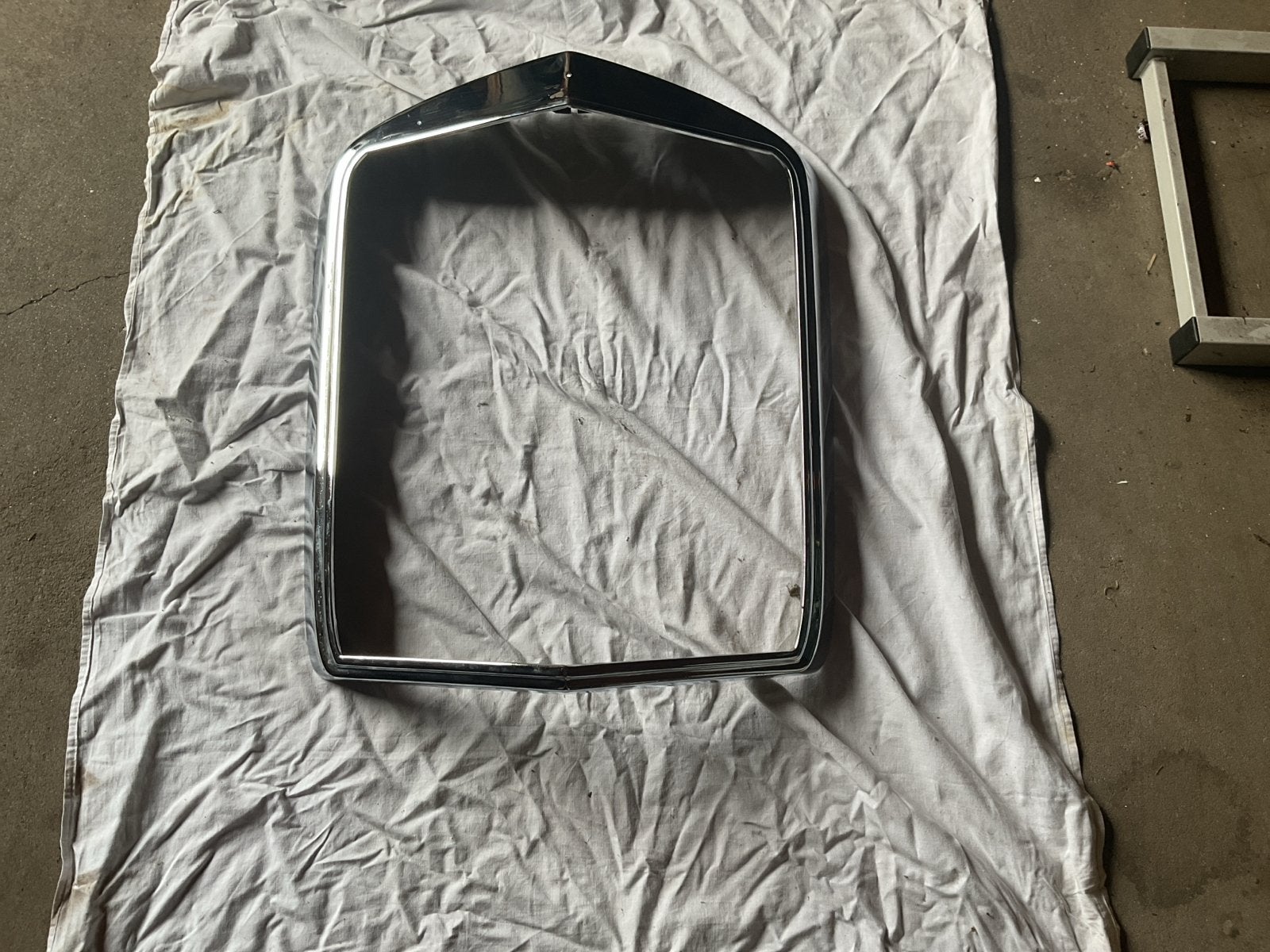 Grille voor Oldtimer mercedes benz 180 bolhoed, Ophalen, Gebruikt, Voor, Oldtimer onderdelen