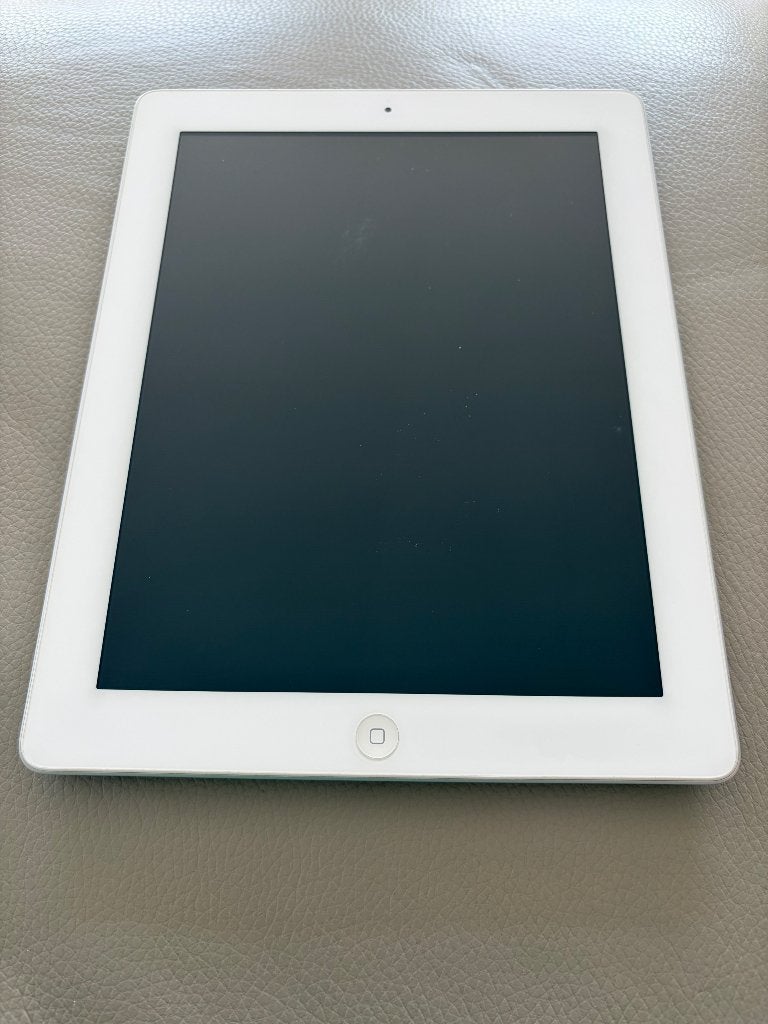 Apple iPad (3e generatie) 16GB Wi-Fi - Wit + 2 apple hoejes, 9 inch, Gebruikt, Apple iPad, Wit