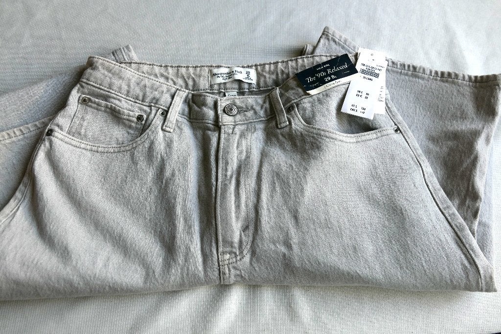Abercrombie & Fitch - High Rise, Beige, Nieuw, Ophalen of Verzenden, Maat 34 (XS) of kleiner