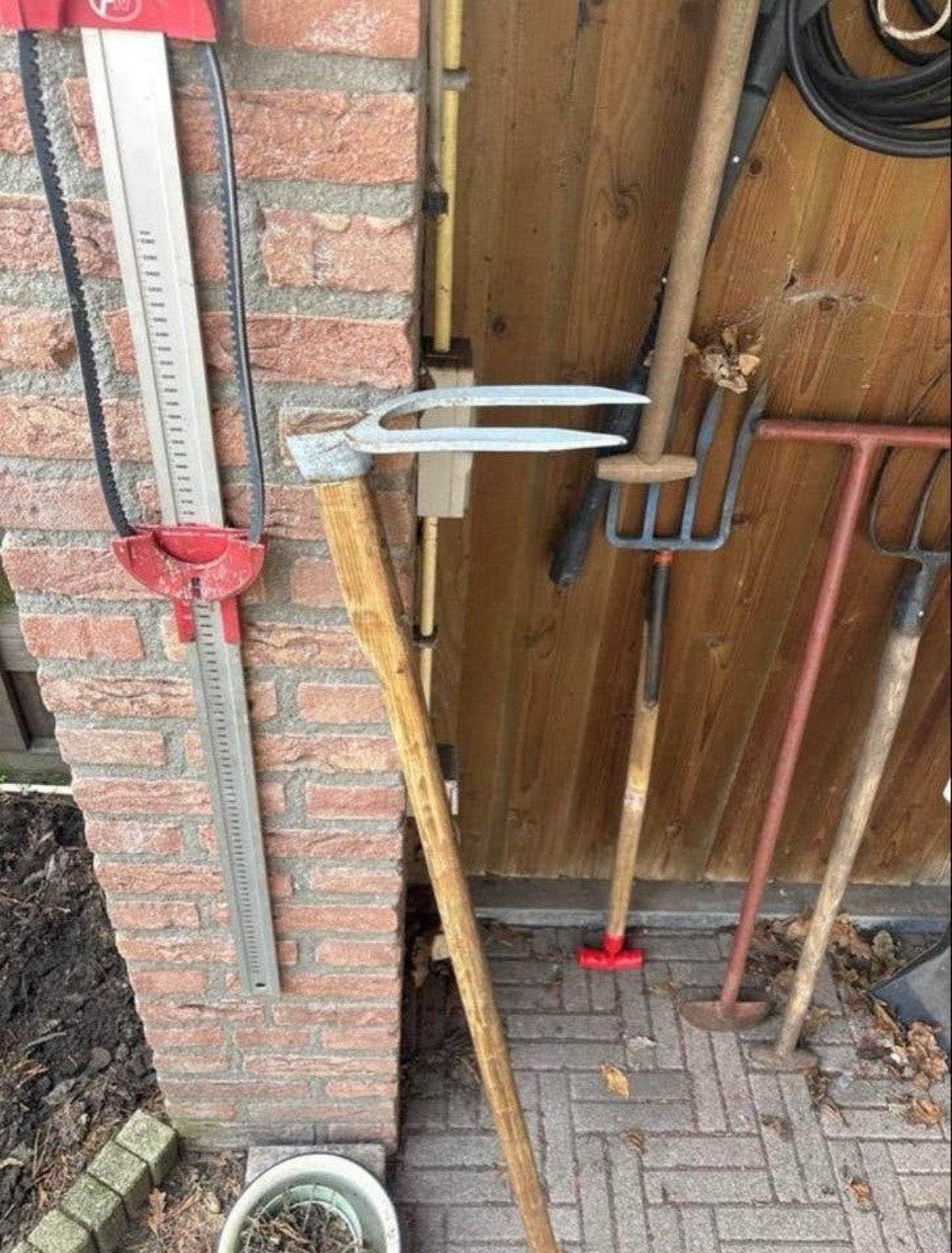 Degelijke gras herstelvork, Ophalen, Gebruikt, Vork