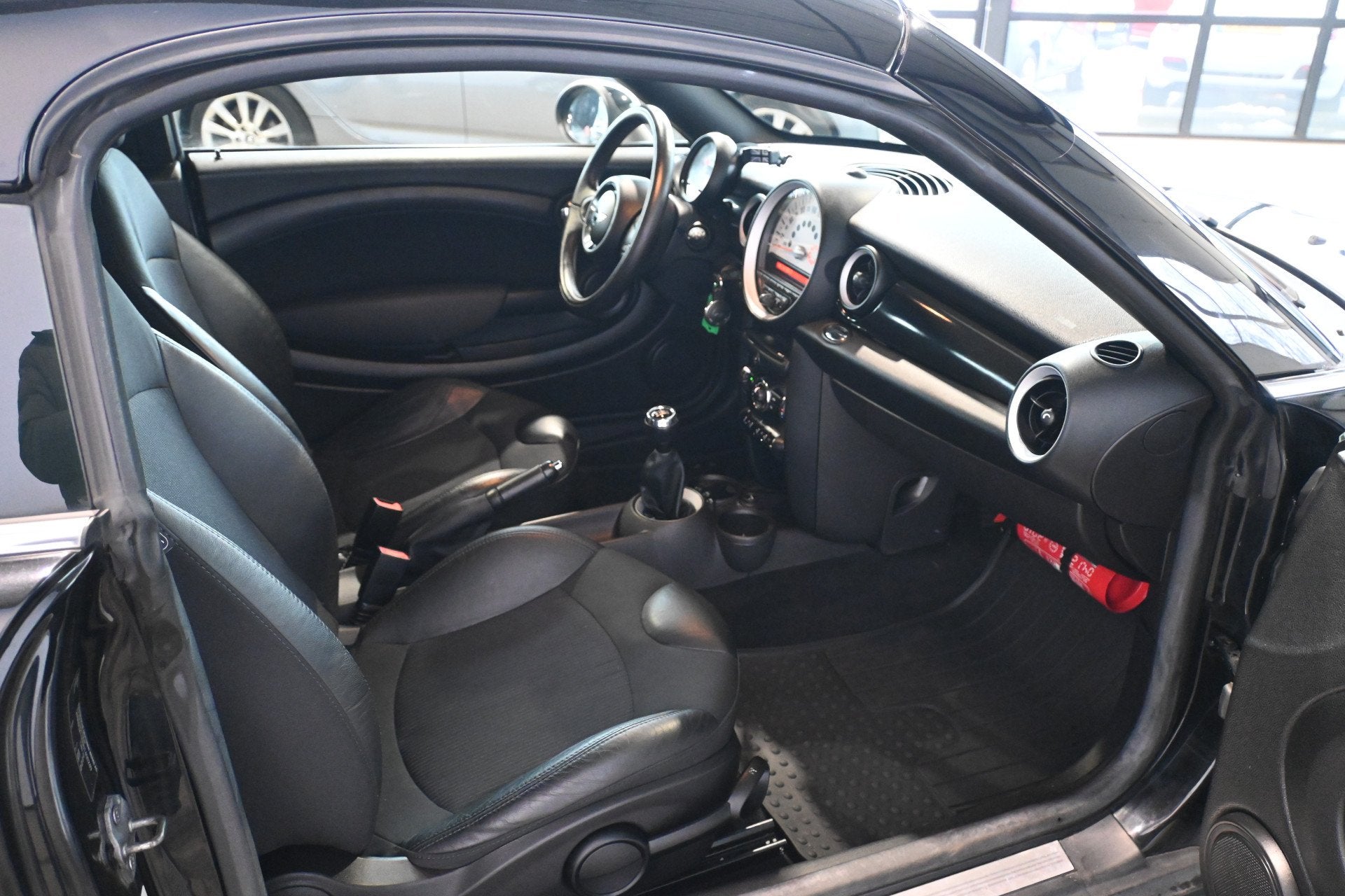 MINI Coupé Roadster Airco Cruise control Licht metaal 100%, Euro 5, Gebruikt, 4 cilinders, Met garantie (alle)