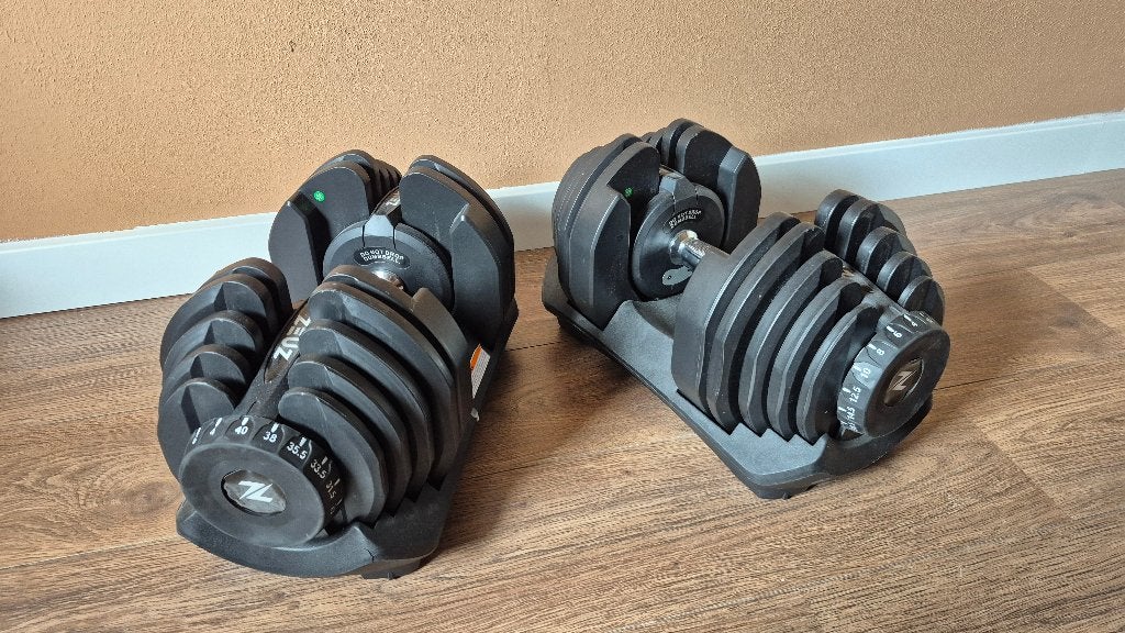 Set ZEUZ Verstelbare Dumbbell - 5 tot 40 KG, Sport en Fitness, Fitnessmaterialen, Ophalen, Zo goed als nieuw, Benen, Dumbbell