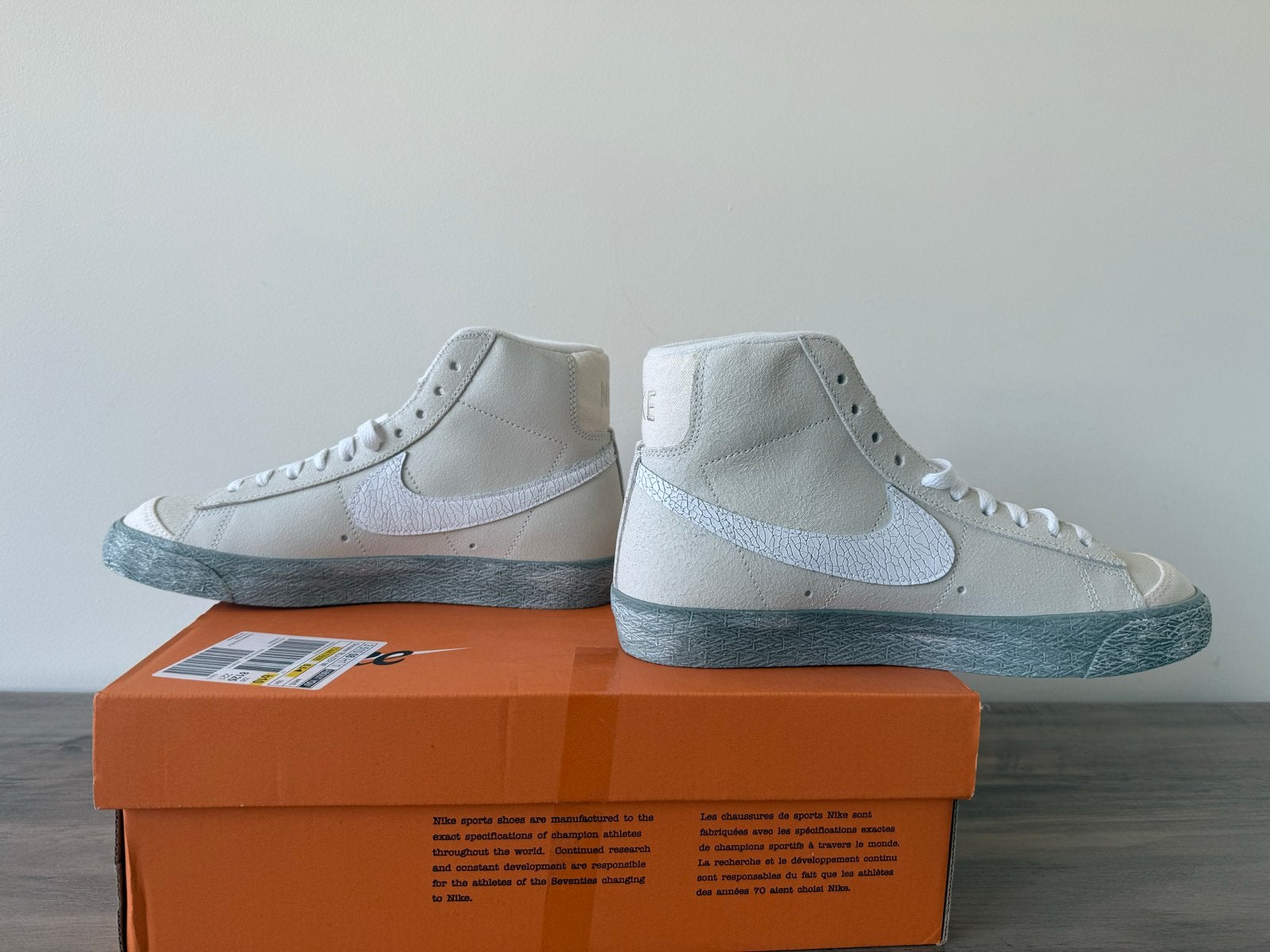 Nike Blazer Mid '77 SE Sneakers - Maat 39- nieuw in doos, Wit, Nieuw, Ophalen of Verzenden, Sneakers of Gympen