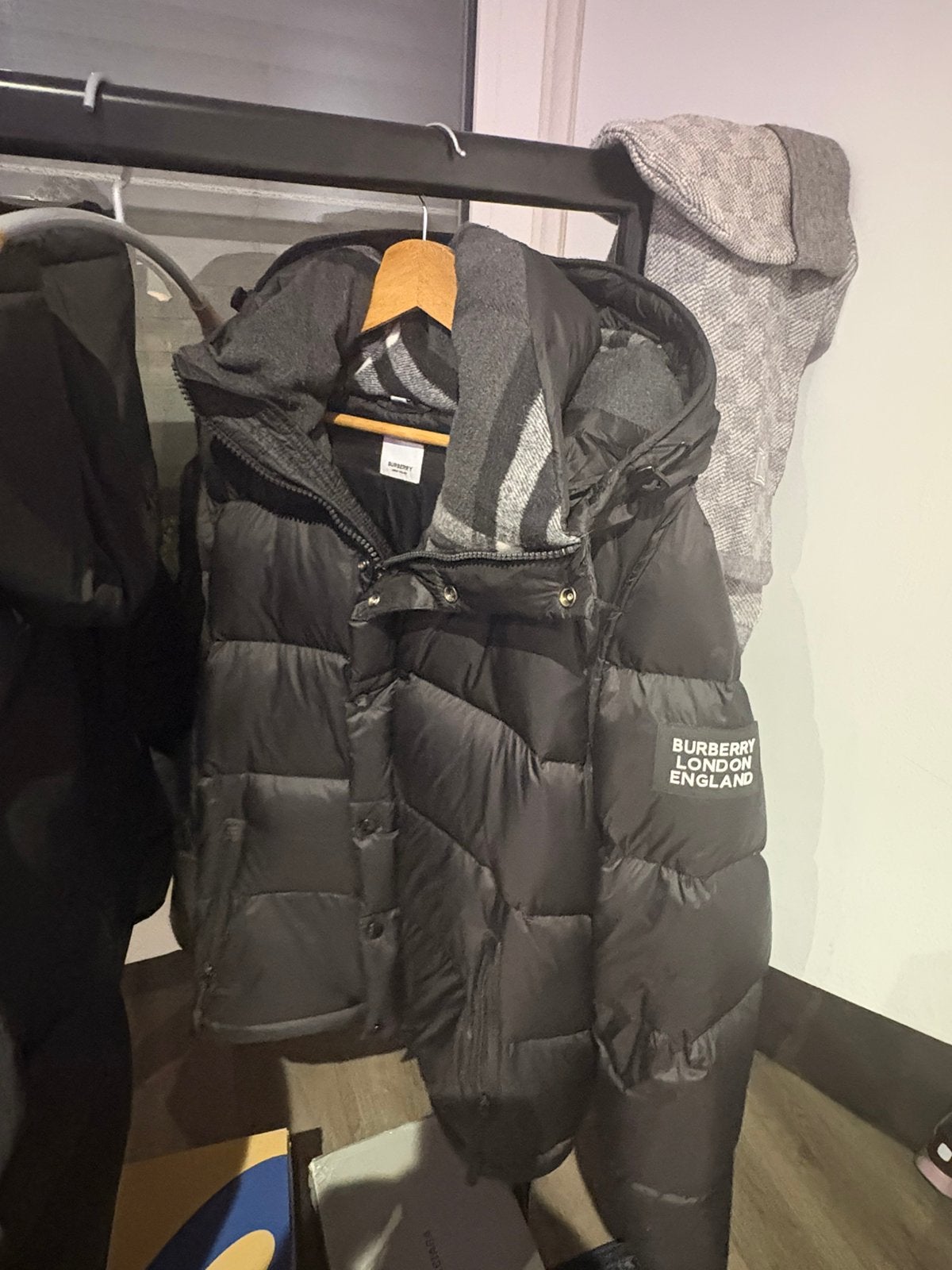 Burberry, Kleding | Heren, Jassen | Winter, Ophalen of Verzenden, Zo goed als nieuw, Maat 48/50 (M), Zwart