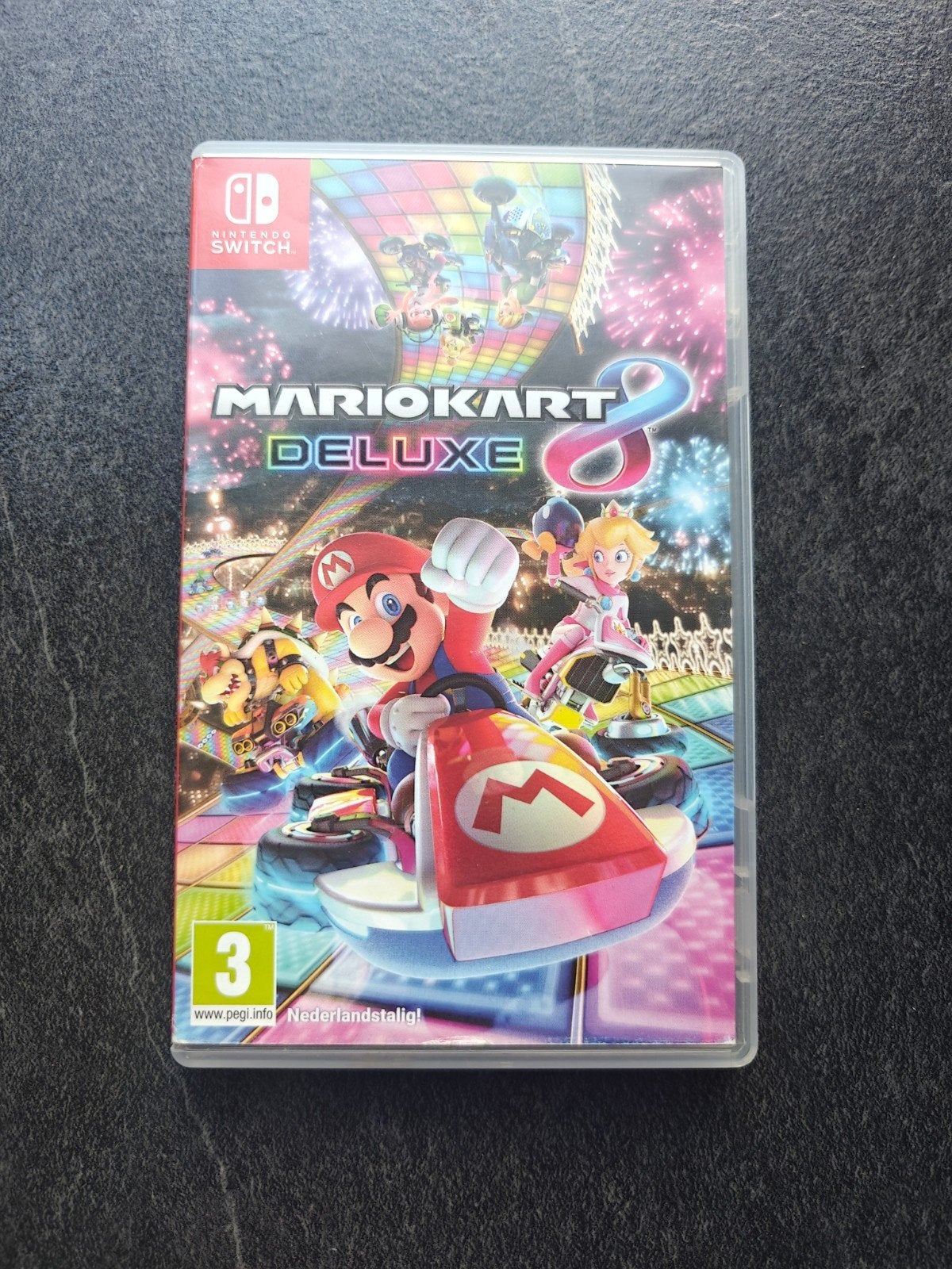 Mario Kart 8 Deluxe, Spelcomputers en Games, Games | Nintendo Switch, Racen en Vliegen, Ophalen of Verzenden, Zo goed als nieuw